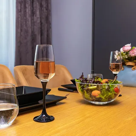 Happy People - Grey 1-bd By Flat Mаnager Apartment Plovdiv