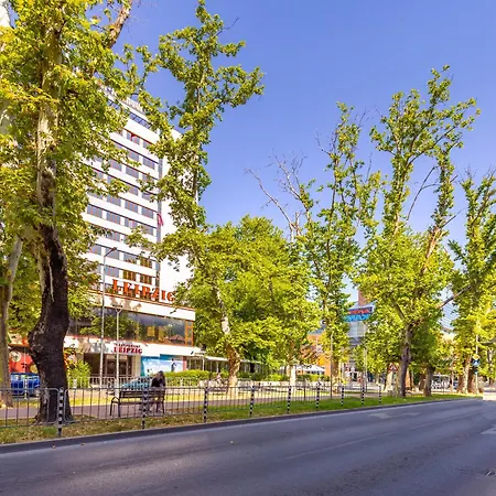 Apartment Happy People - Grey 1-bd By Flat Mаnager Plovdiv