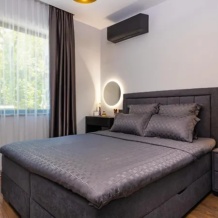 Happy People - Grey 1-bd By Flat Mаnager Apartment *