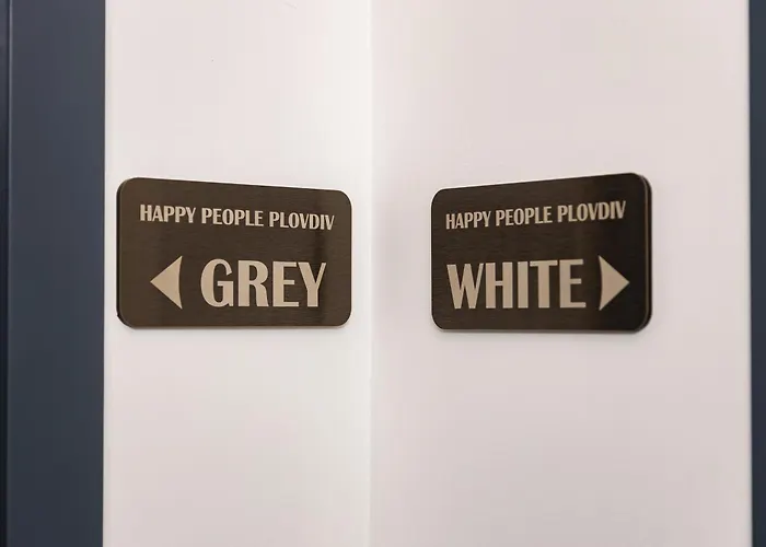 Happy People - Grey 1-bd By Flat Mаnager * פלובדיב