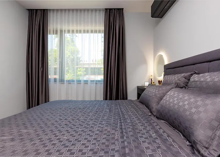 דירה Happy People - Grey 1-bd By Flat Mаnager