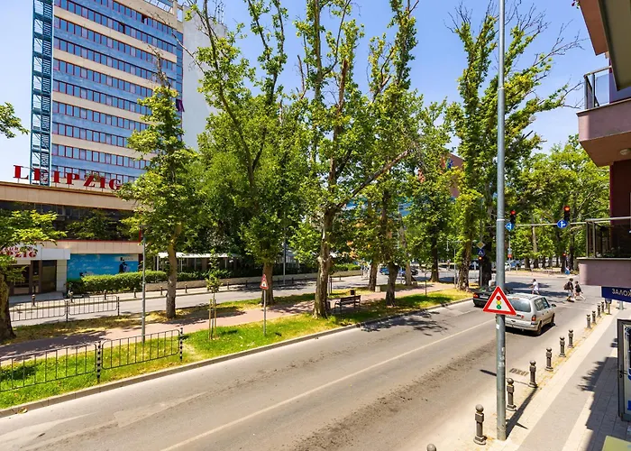 Happy People - Grey 1-bd By Flat Mаnager Plovdiv